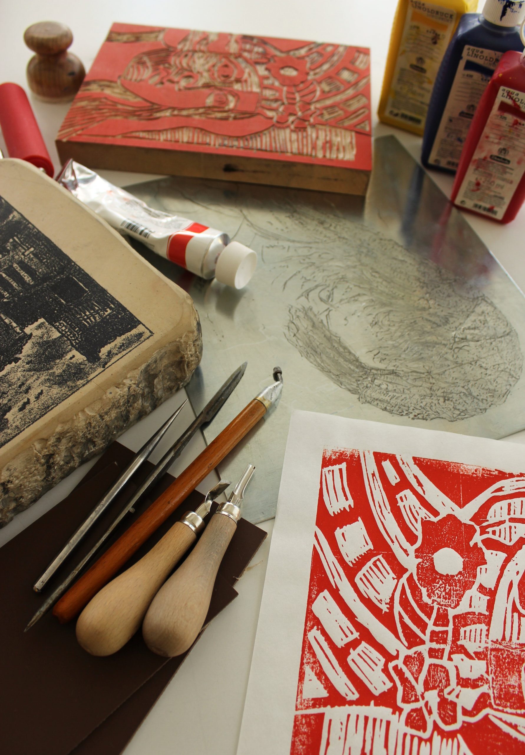 Graphothek Berlin - Materialien für Hoch- und Tiefdruck wie Schneidewerkzeuge, Farben und Druckstöcke